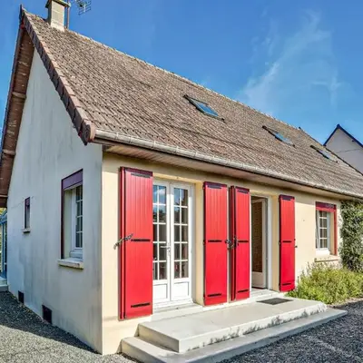 Amazing Home In Anneville Sur Mer