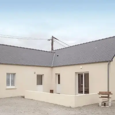 Gorgeous Home In St Marcouf De L'isle