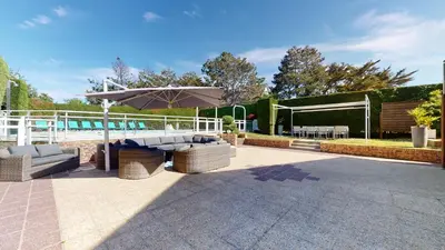 Piscine de l'établissement Villa Amare Granville ou située à proximité