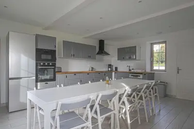 Cuisine ou kitchenette dans l'établissement GÎTE de la Bertinière