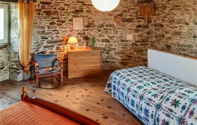 Un ou plusieurs lits dans un hébergement de l'établissement Beautiful Home In Cherrueix