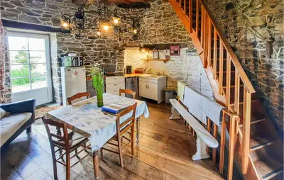 Cuisine ou kitchenette dans l'établissement Beautiful Home In Cherrueix
