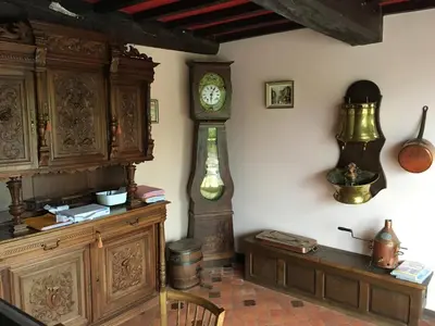 Cuisine ou kitchenette dans l'établissement Maison de Charme au Dézert avec Vue sur le Lac