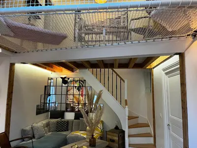 Coin salon dans l'établissement Le Maréchal Duplex - Appartement avec Jacuzzi - CAEN hyper Centre