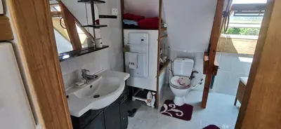 Salle de bains dans l'établissement Le Repos des Crins Noirs