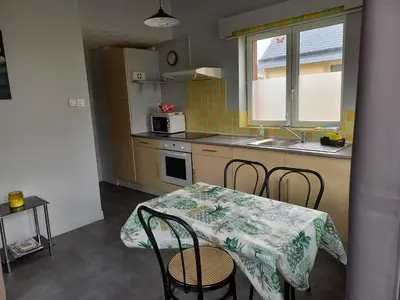 Cuisine ou kitchenette dans l'établissement Maison au pied du Mont Saint Michel