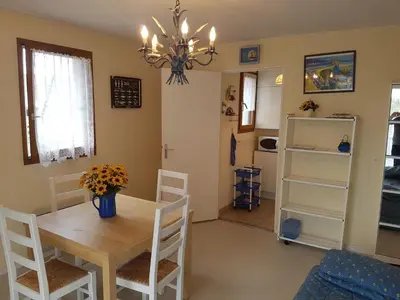 Plan de l'établissement Appartement 2 pièces à Cabourg - Proche plage et centre-ville, balcon et parking privé - FR-1-487-300