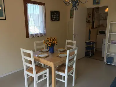 Plan de l'établissement Appartement 2 pièces à Cabourg - Proche plage et centre-ville, balcon et parking privé - FR-1-487-300