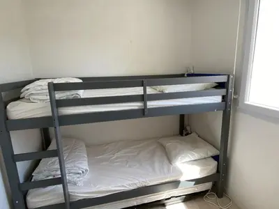 Un ou plusieurs lits dans un hébergement de l'établissement Bel Appartement Duplex 4 pièces avec Vue sur Port et Terrasse - FR-1-487-314