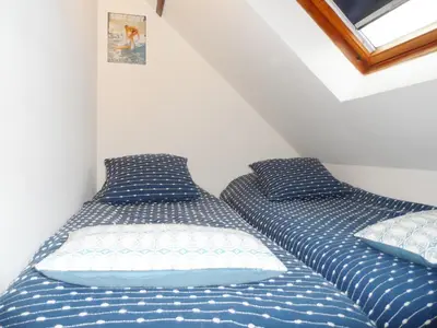 Un ou plusieurs lits dans un hébergement de l'établissement Maison Cozy au Coeur de Cabourg avec Terrasse, Proche Plage, pour 4 Pers., Animaux Acceptés - FR-1-487-328