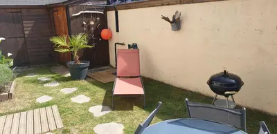 Jardin de l'établissement La Jeannette - maison avec jardin
