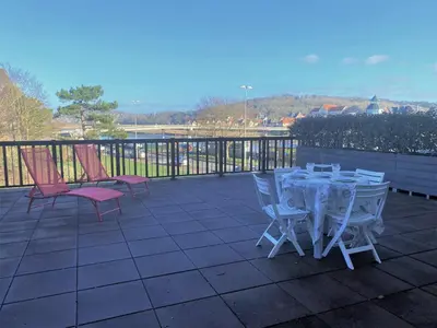 Balcon ou terrasse dans l'établissement Appartement 2 pièces avec terrasse privative, animaux admis - FR-1-487-332