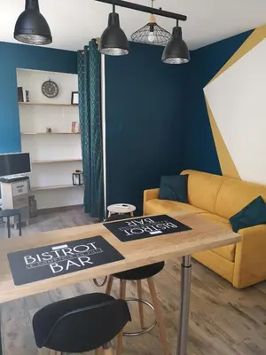 Coin salon dans l'établissement Haute ville : studio ravissant