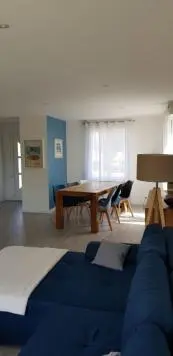 Un ou plusieurs lits dans un hébergement de l'établissement Maison moderne plein coeur de Ouistreham
