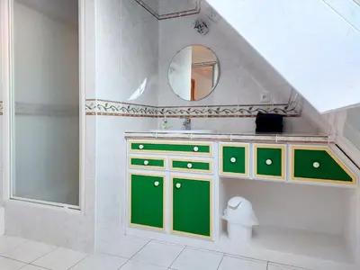 Salle de bains dans l'établissement Le Rondot - Maison de campagne proche Mont-Saint-Michel 12km