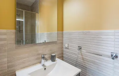 Salle de bains dans l'établissement La proue - appt avec terrasse à moins de 100m de la plage