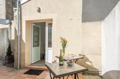 Balcon ou terrasse dans l'établissement La Jonquille