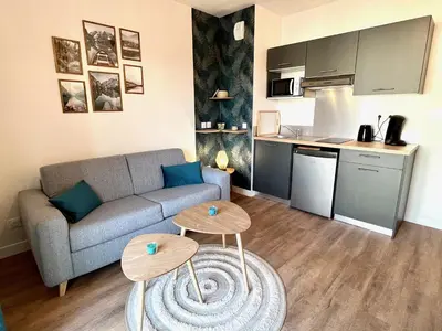 Cuisine ou kitchenette dans l'établissement Errakis, Joli studio secteur Hippodrome