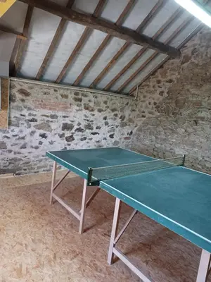 Tennis de table au sein de l'établissement Gîte du LERRE Baie du Mont St Michel Meublé de Tourisme 3 Etoiles ou à proximité