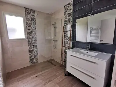 Salle de bains dans l'établissement Gîte de vacances