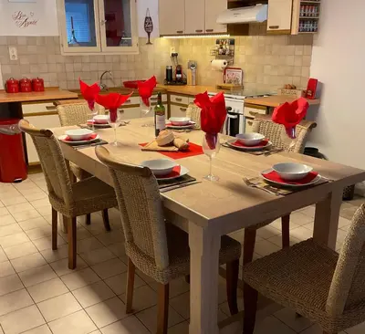 Cuisine ou kitchenette dans l'établissement Maison de Rêve
