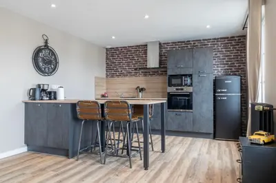 Cuisine ou kitchenette dans l'établissement voyageurs