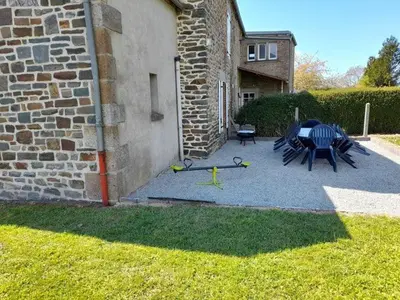 Jardin de l'établissement Le bien être aux forges