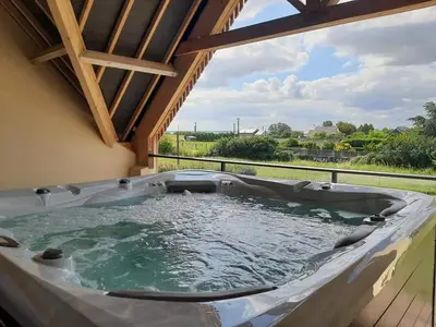 Plan de l'établissement Villa Jacuzzi au pied de la Baie du Mont St Michel