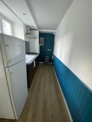 Cuisine ou kitchenette dans l'établissement Authentique maison de pêcheur à Port-en-Bessin