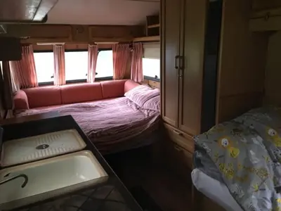 Un ou plusieurs lits dans un hébergement de l'établissement Inviting 2-Bed Cabin in Domfront En Poiraie