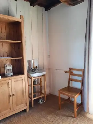 Cuisine ou kitchenette dans l'établissement Maison Spacieuse avec du Charme - Tout proche de la mer