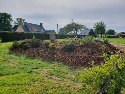 Jardin de l'établissement Gîte du ronthaunay