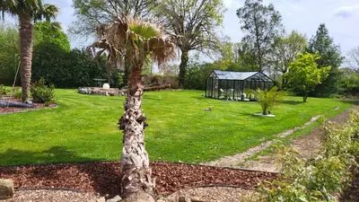 Jardin de l'établissement Le coup de foudre