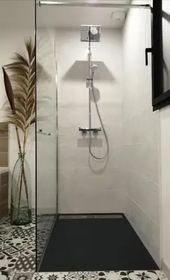 Salle de bains dans l'établissement Le Domaine de Pivette