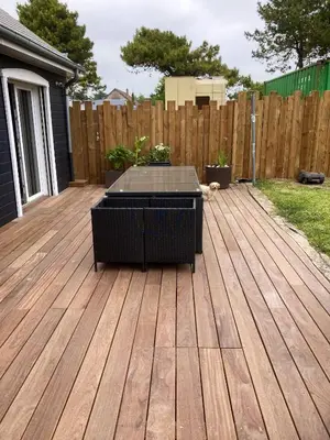 Plan de l'établissement Villa ensoleillée à Bretteville-sur-Ay avec piscine privée