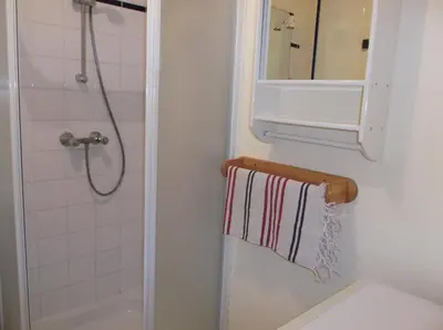Salle de bains dans l'établissement résidence Etoile de mer