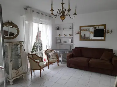 Coin salon dans l'établissement Studio Cabourg - Résidence Prince Albert
