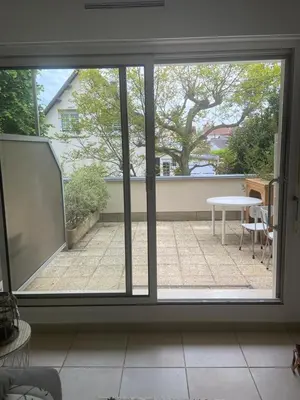 Balcon ou terrasse dans l'établissement Studio en hypercentre refait à neuf en 2023 avec une belle terrasse!
