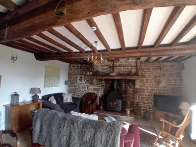 Télévision ou salle de divertissement dans l'établissement La Jolie Petite Maison for groups 1-5