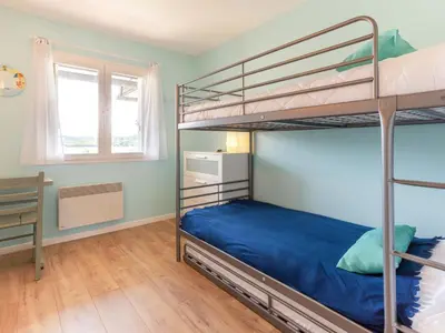 Un ou plusieurs lits dans un hébergement de l'établissement Apartment Cap Cabourg-29 by Interhome