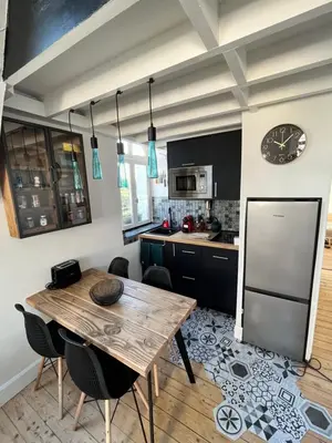 Cuisine ou kitchenette dans l'établissement DUPLEX HYPER CENTRE - 4 pers - REFAIT A NEUF