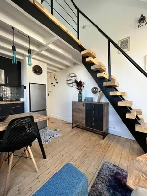 Coin salon dans l'établissement DUPLEX HYPER CENTRE - 4 pers - REFAIT A NEUF