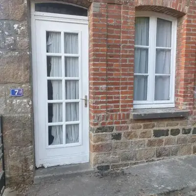 Saint Cyr du Bailleul - Maison