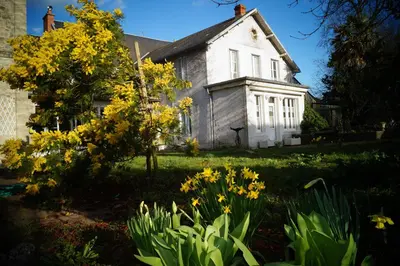 Jardin de l'établissement Normand'Histoire Chambres d'Hôtes