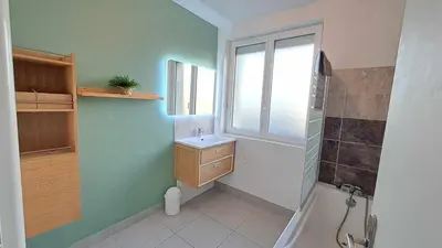 Salle de bains dans l'établissement Appartement 3 étoiles de 63m2