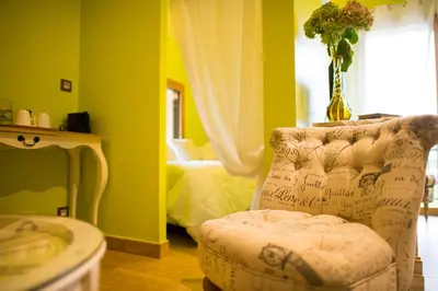 Coin salon dans l'établissement Lyolyl BnB