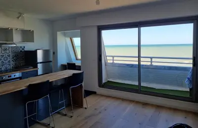 Cuisine ou kitchenette dans l'établissement Lion Beach