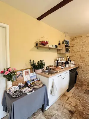 Cuisine ou kitchenette dans l'établissement Chambres Vaugoubert
