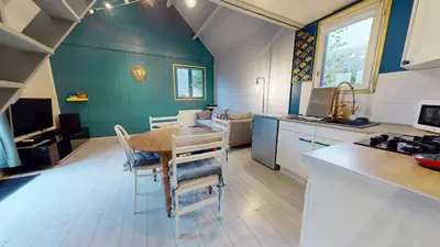Cuisine ou kitchenette dans l'établissement Le chalet Normand