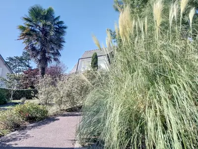 Jardin de l'établissement Maison plain pied 4 chambres, terrasse, jardin, parking, proche plage/commerces, Wi-Fi gratuite - FR-1-361-450